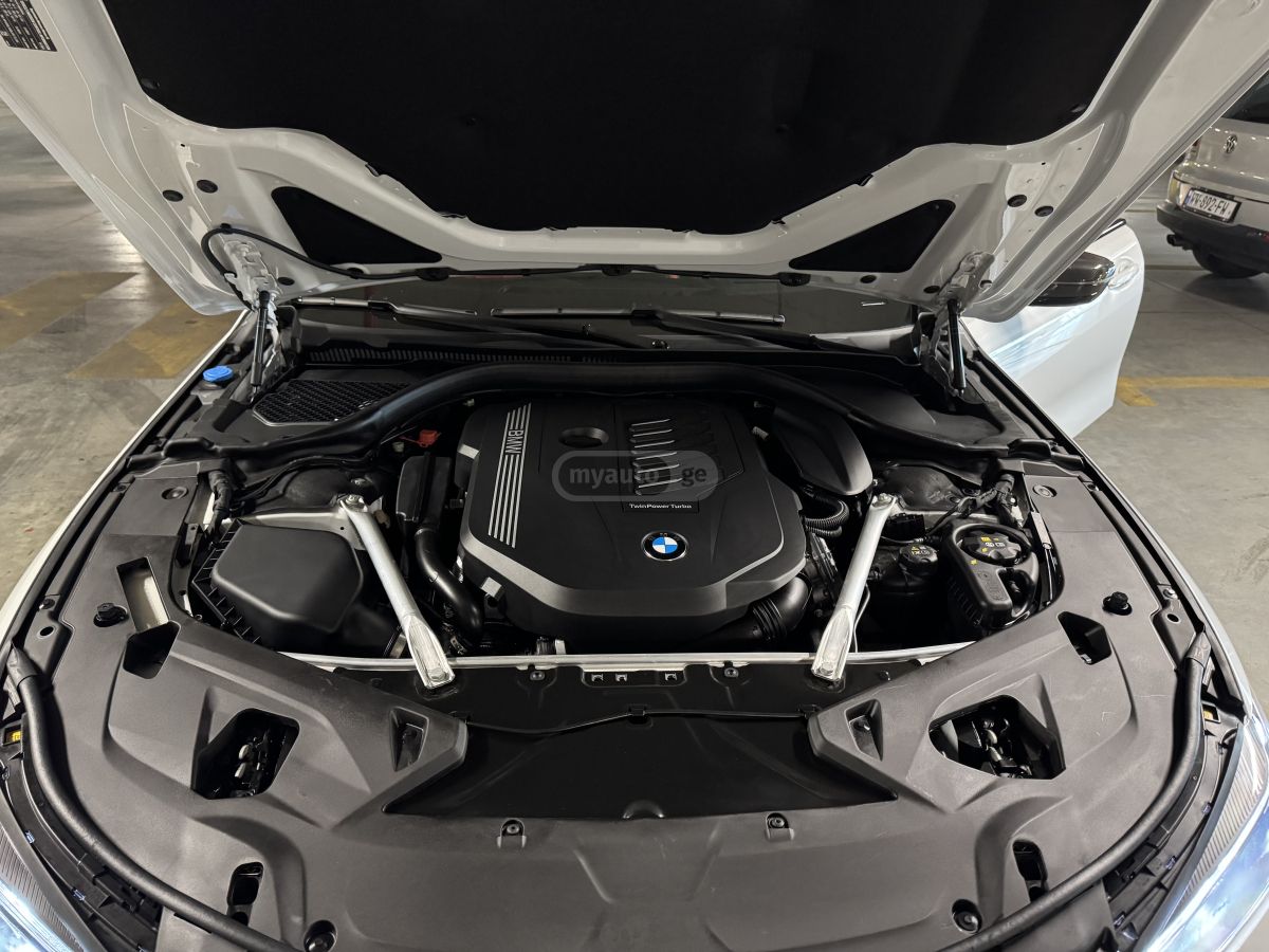 BMW 840 2023 — миниатюра 14