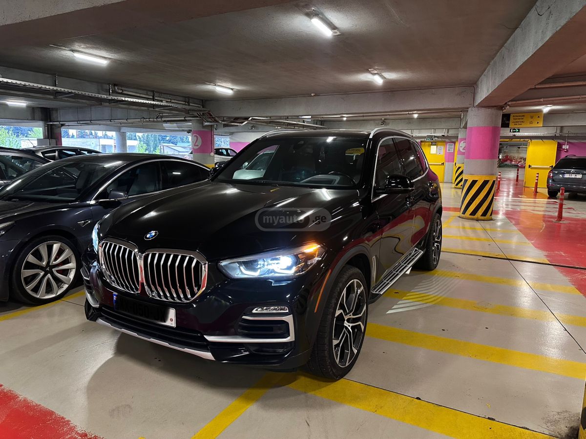 BMW X5 - фото 5