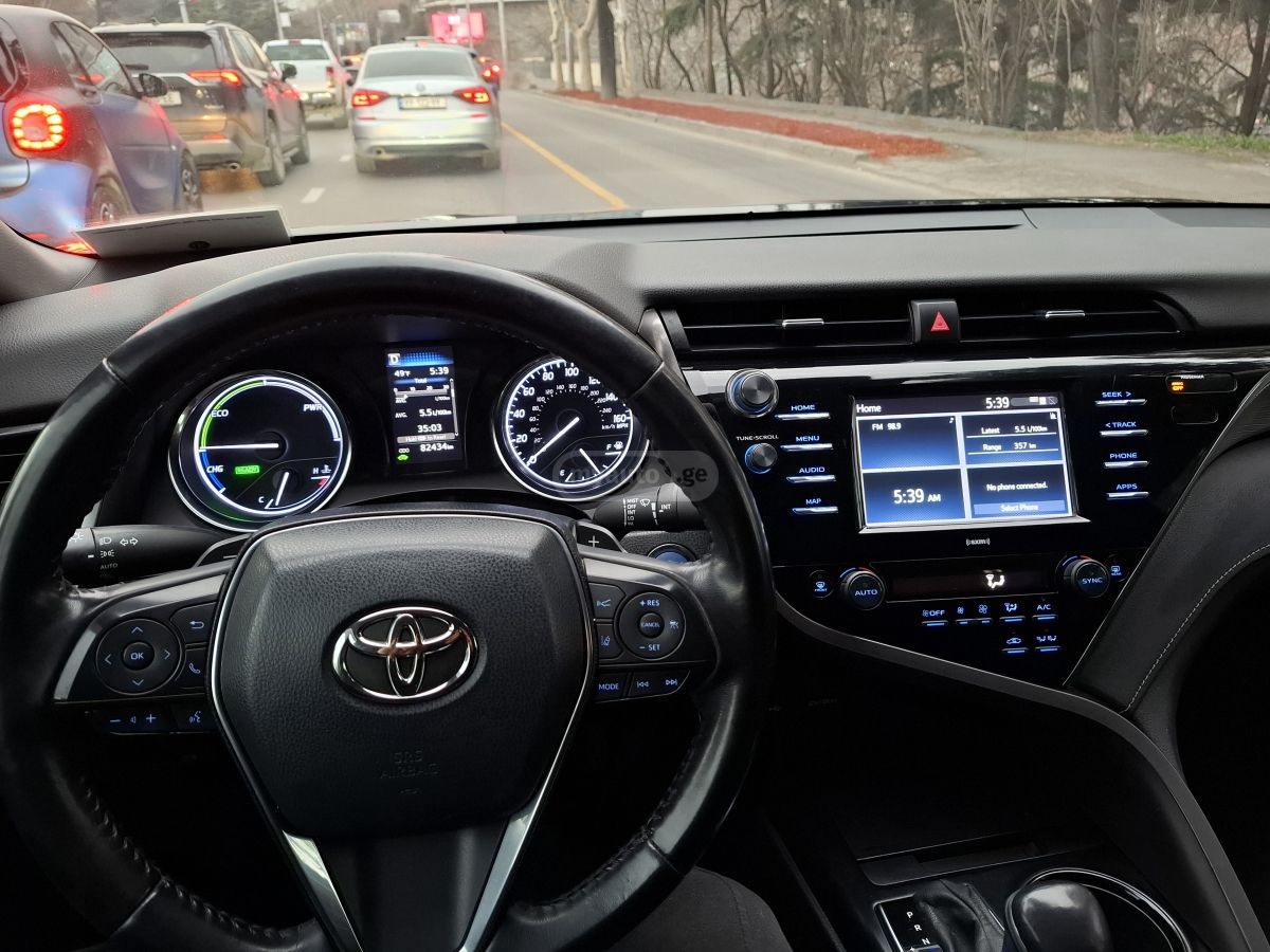 Toyota Camry - фото 8