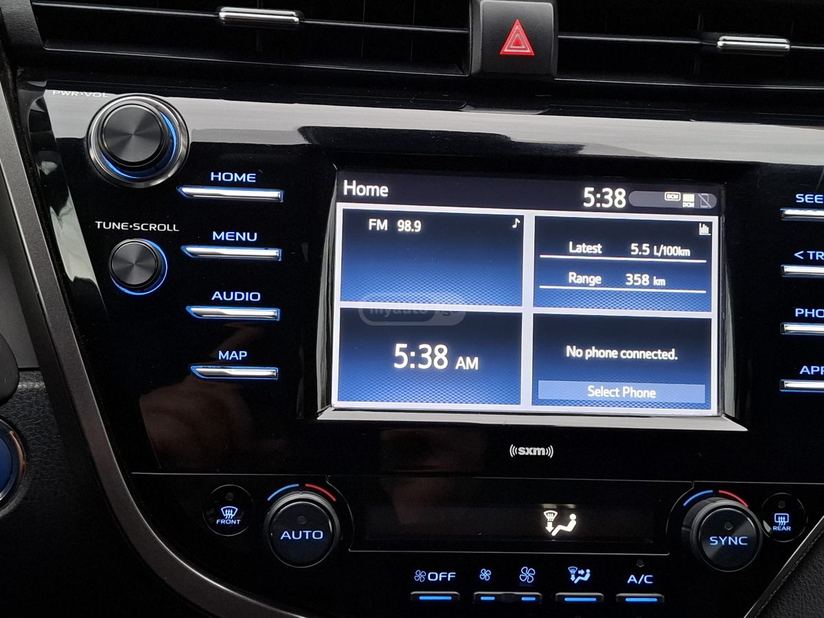 Toyota Camry - фото 9