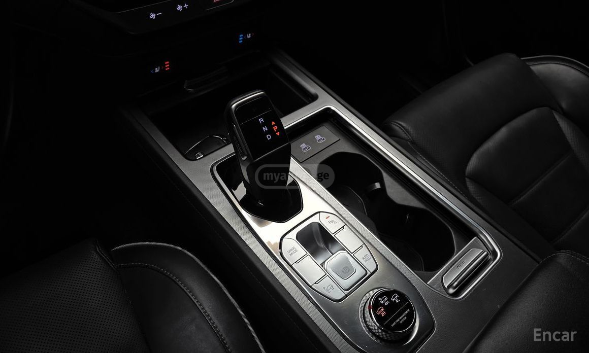 KG Mobility Rexton 2023 — миниатюра 8