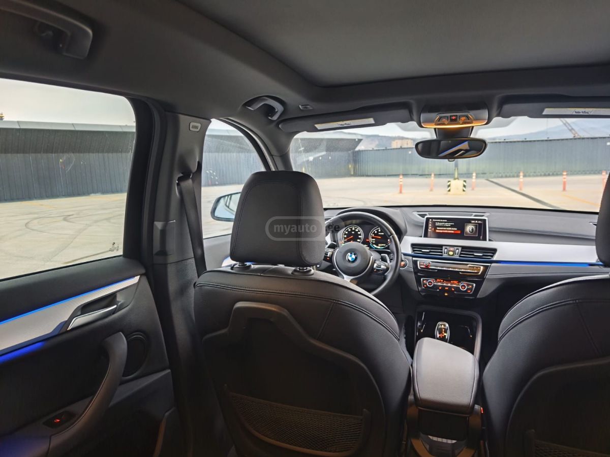 BMW sDrive28i 4dr Front-Wheel Driv — миниатюра 14