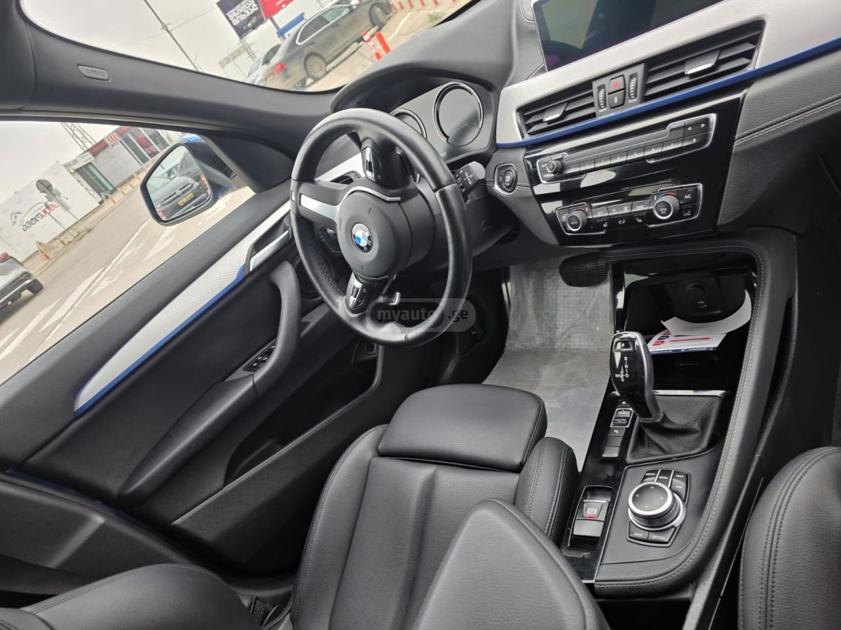 BMW sDrive28i 4dr Front-Wheel Driv — миниатюра 15