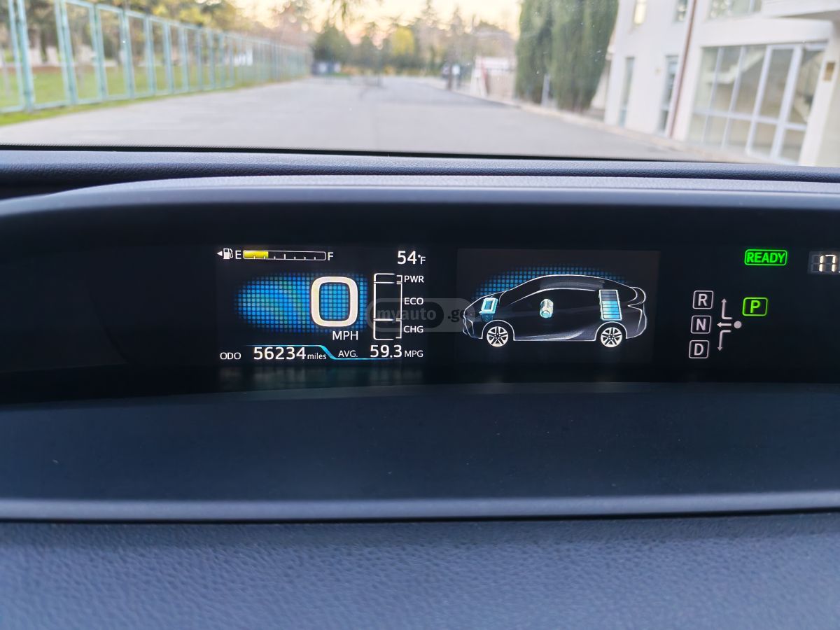 Toyota Nightshade 5dr Front-Wheel Dri — миниатюра 14