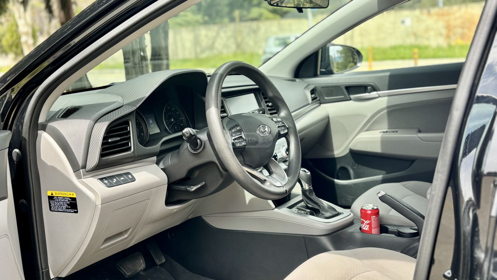 Hyundai Elantra - фото 12