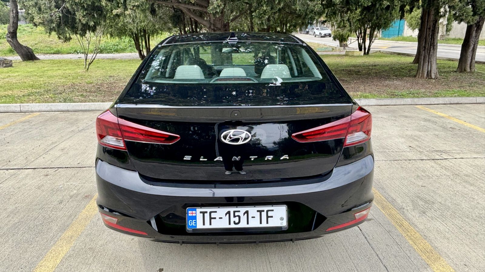 Hyundai Elantra - фото 7