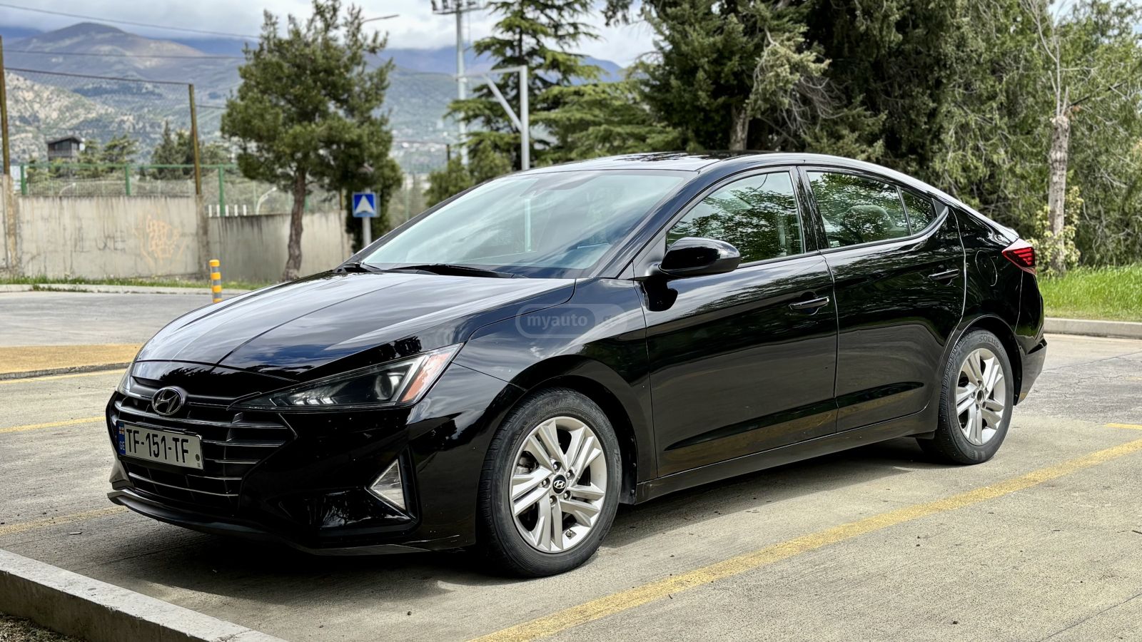 Hyundai Elantra - фото 9