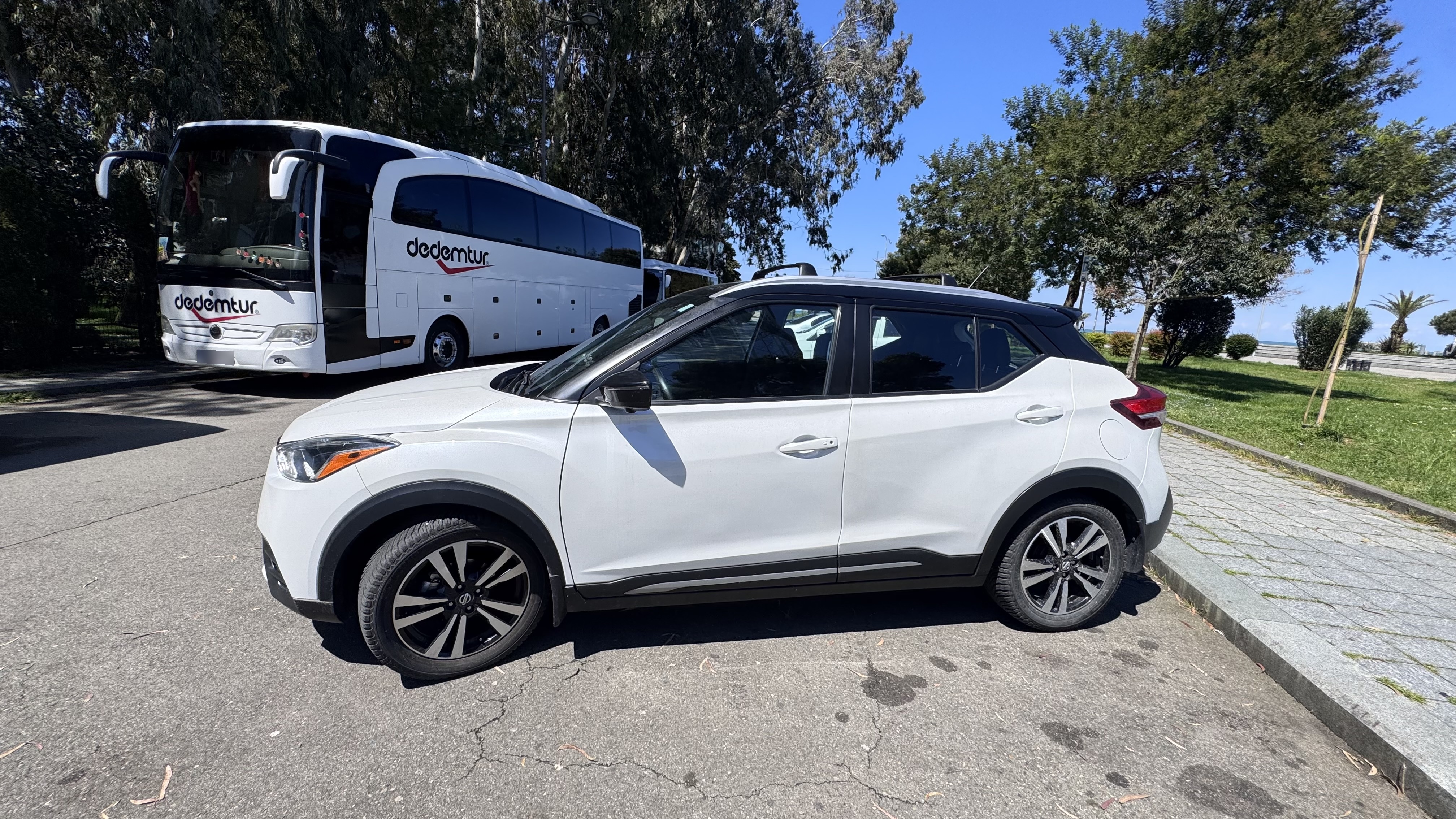 Nissan Kicks - фото 4