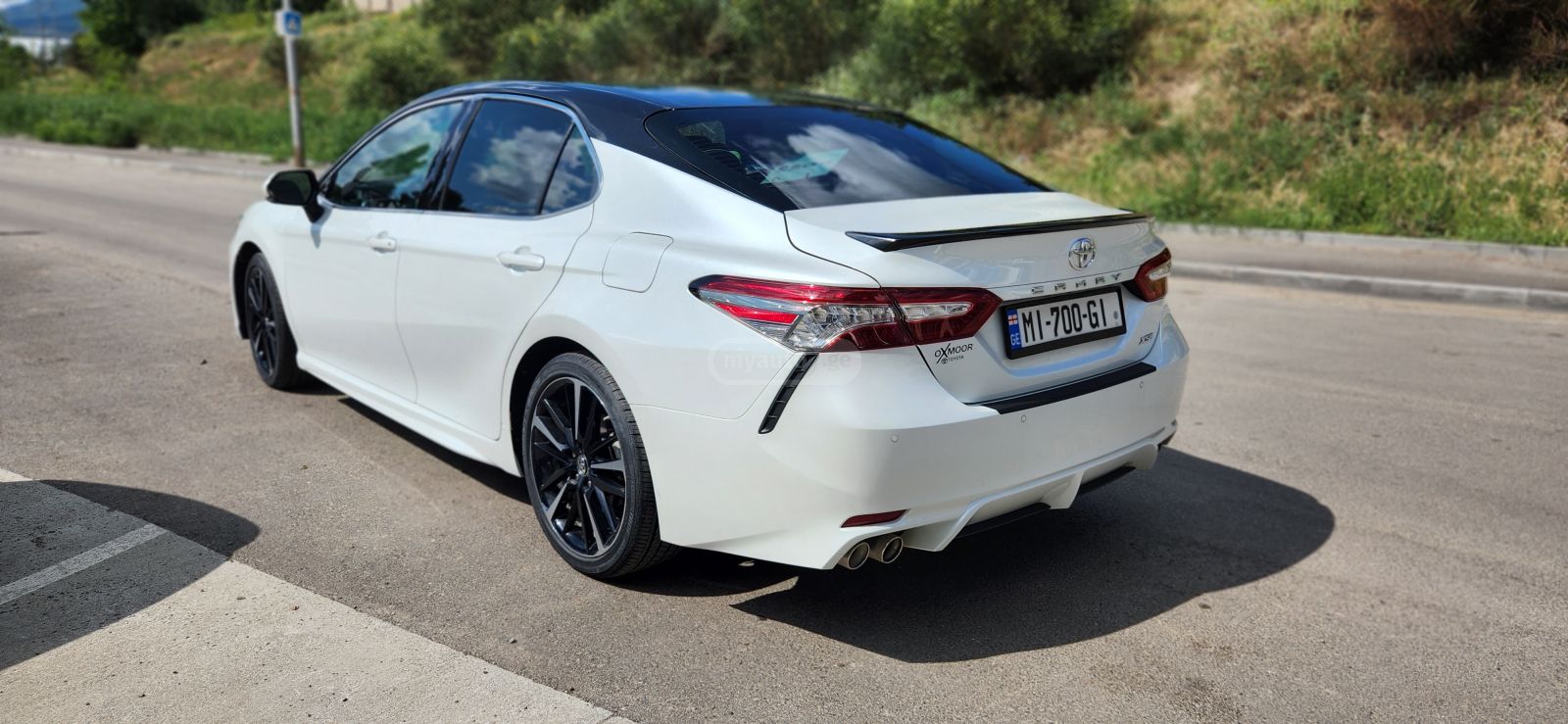 Toyota L 4dr Front-Wheel Drive Sedan — миниатюра 2