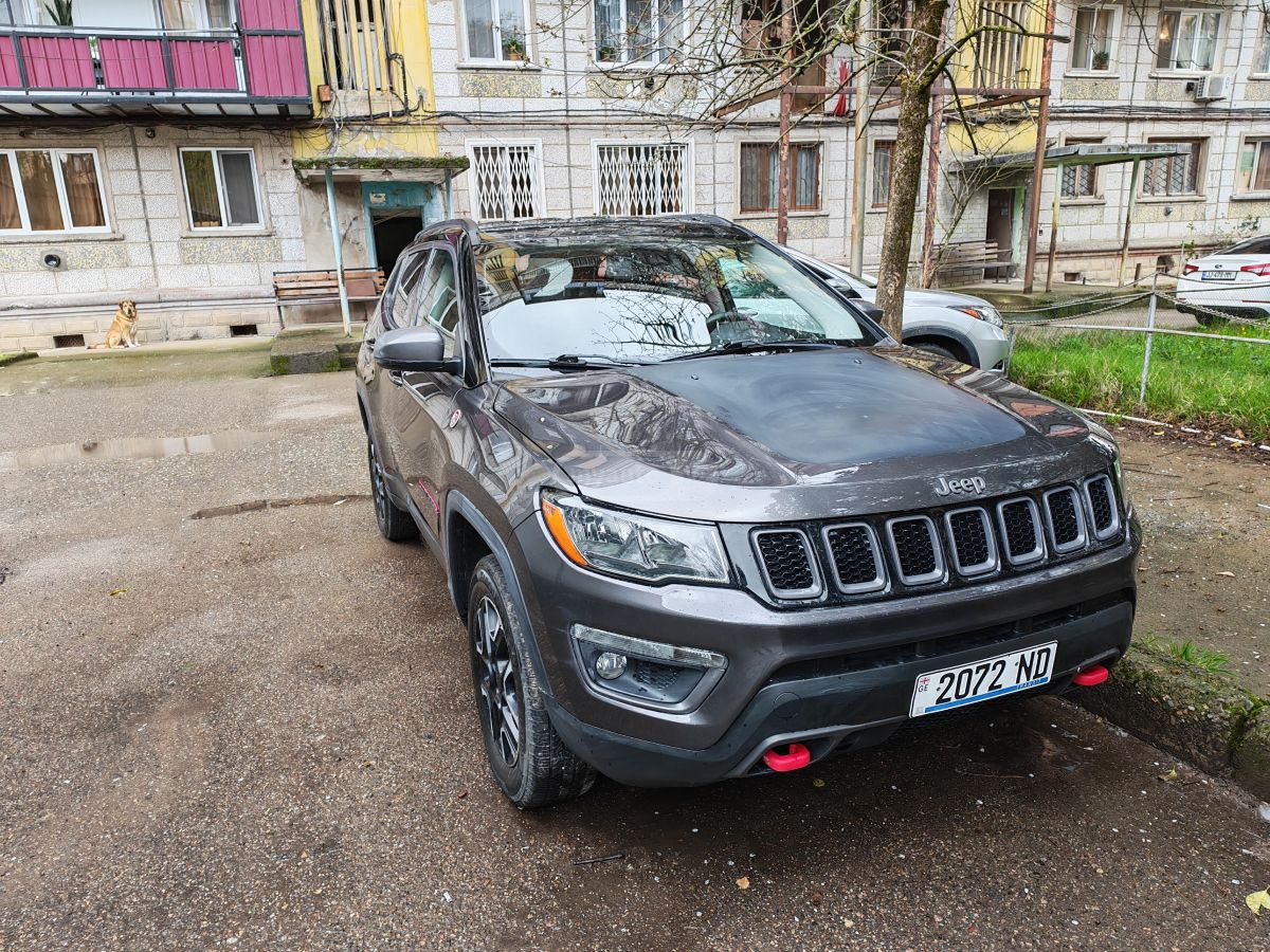Jeep Compass - фото 6