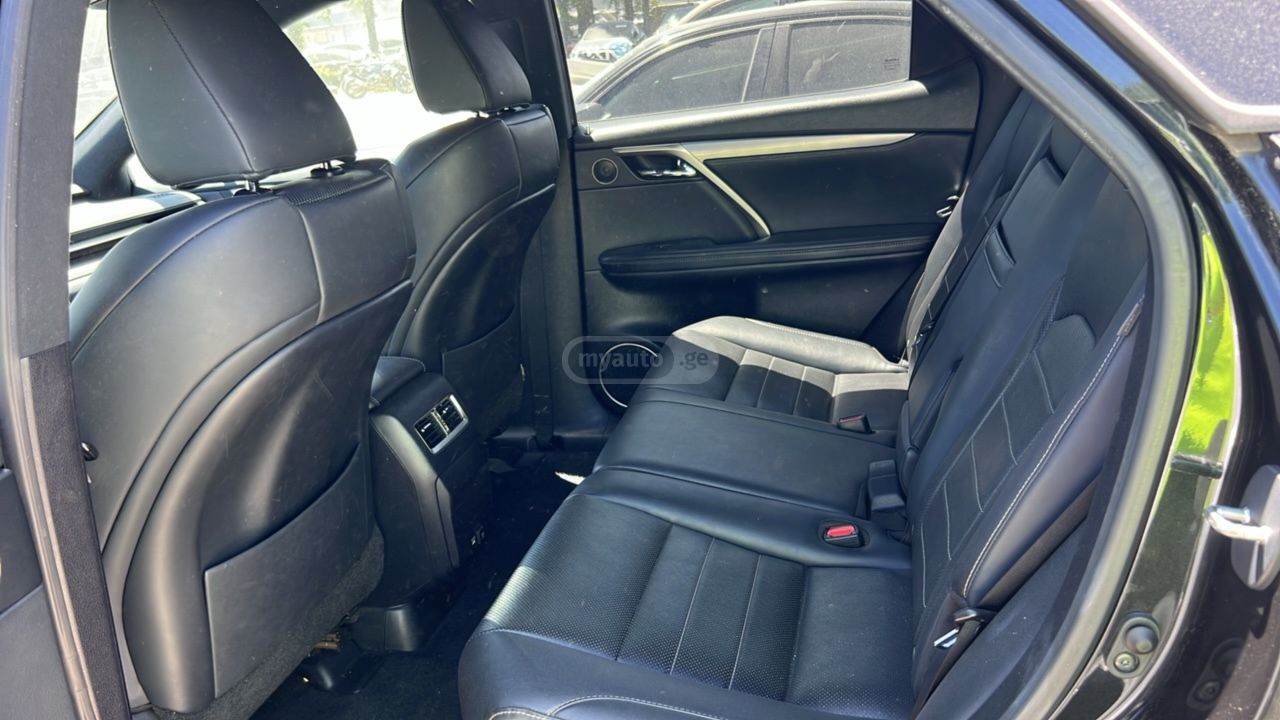 Lexus RX 450 - фото 8