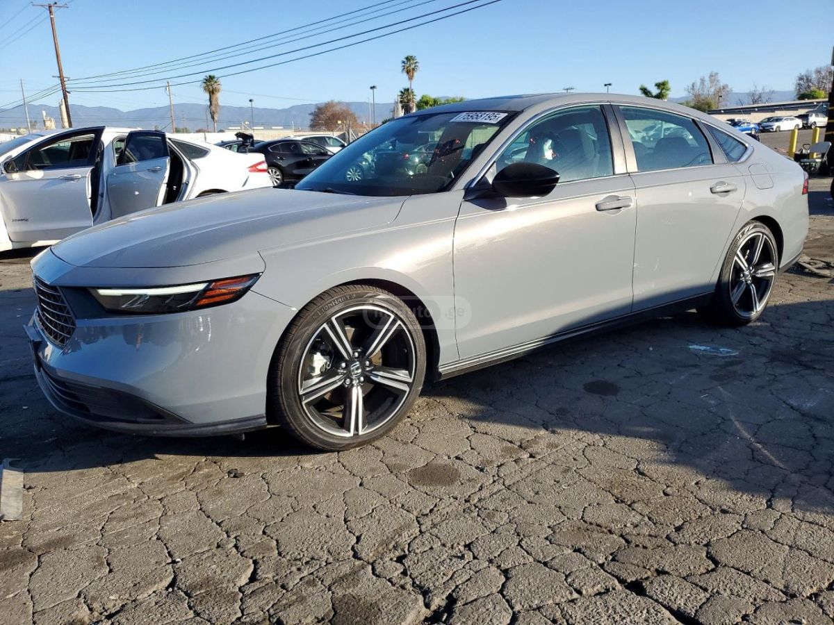 Honda Sport w/o BSI 4dr Sedan CVT — миниатюра 1