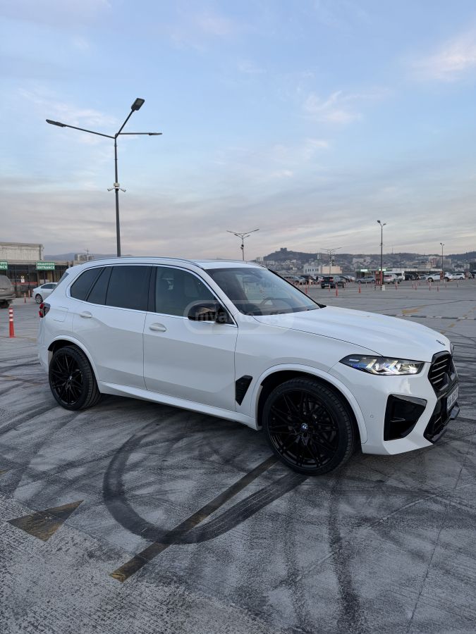 BMW X5 - фото 8