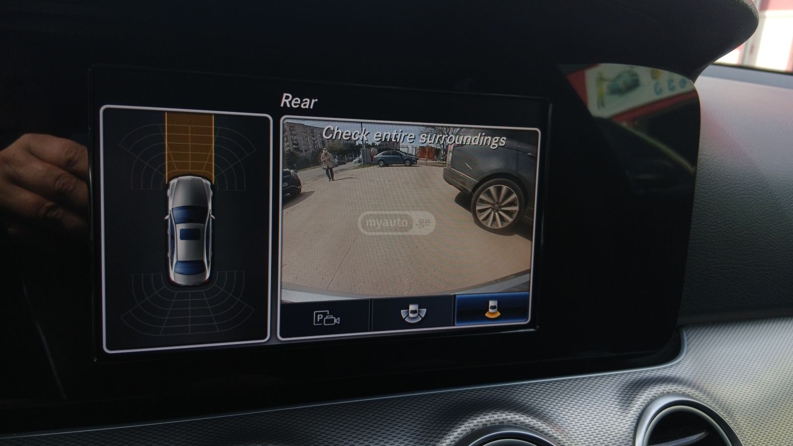 Mercedes-Benz E 220 - фото 11