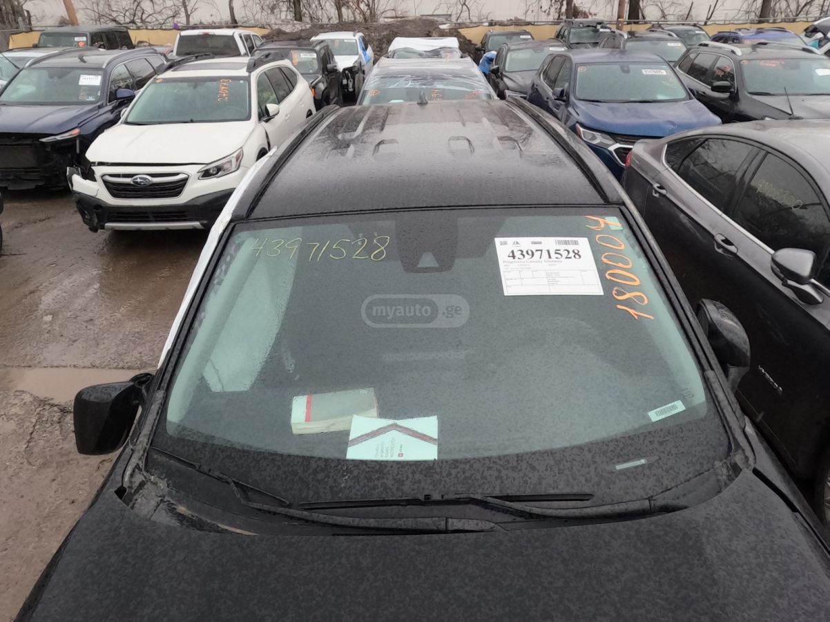 Toyota RAV 4 - фото 15