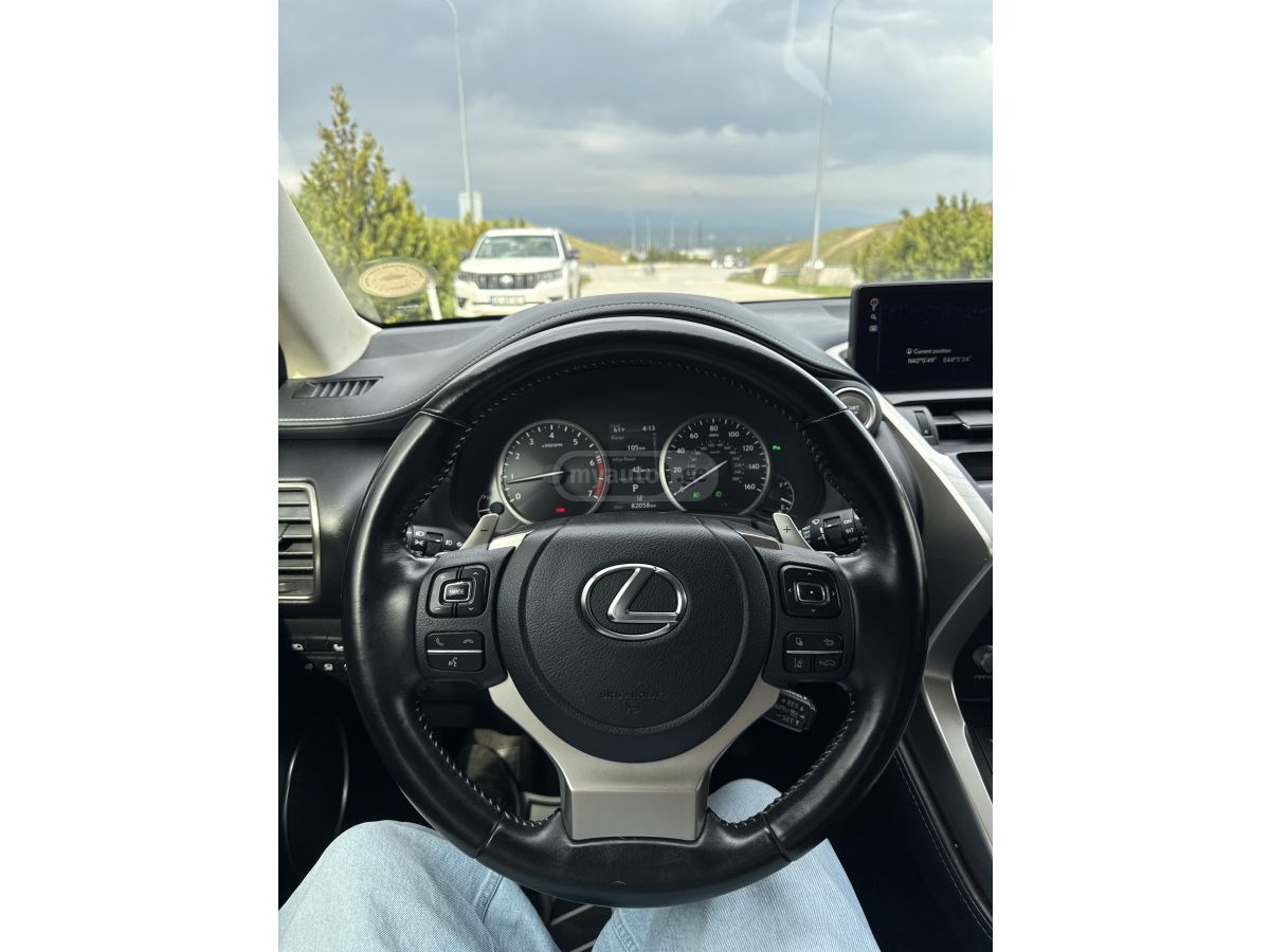 Lexus NX 300 - фото 7