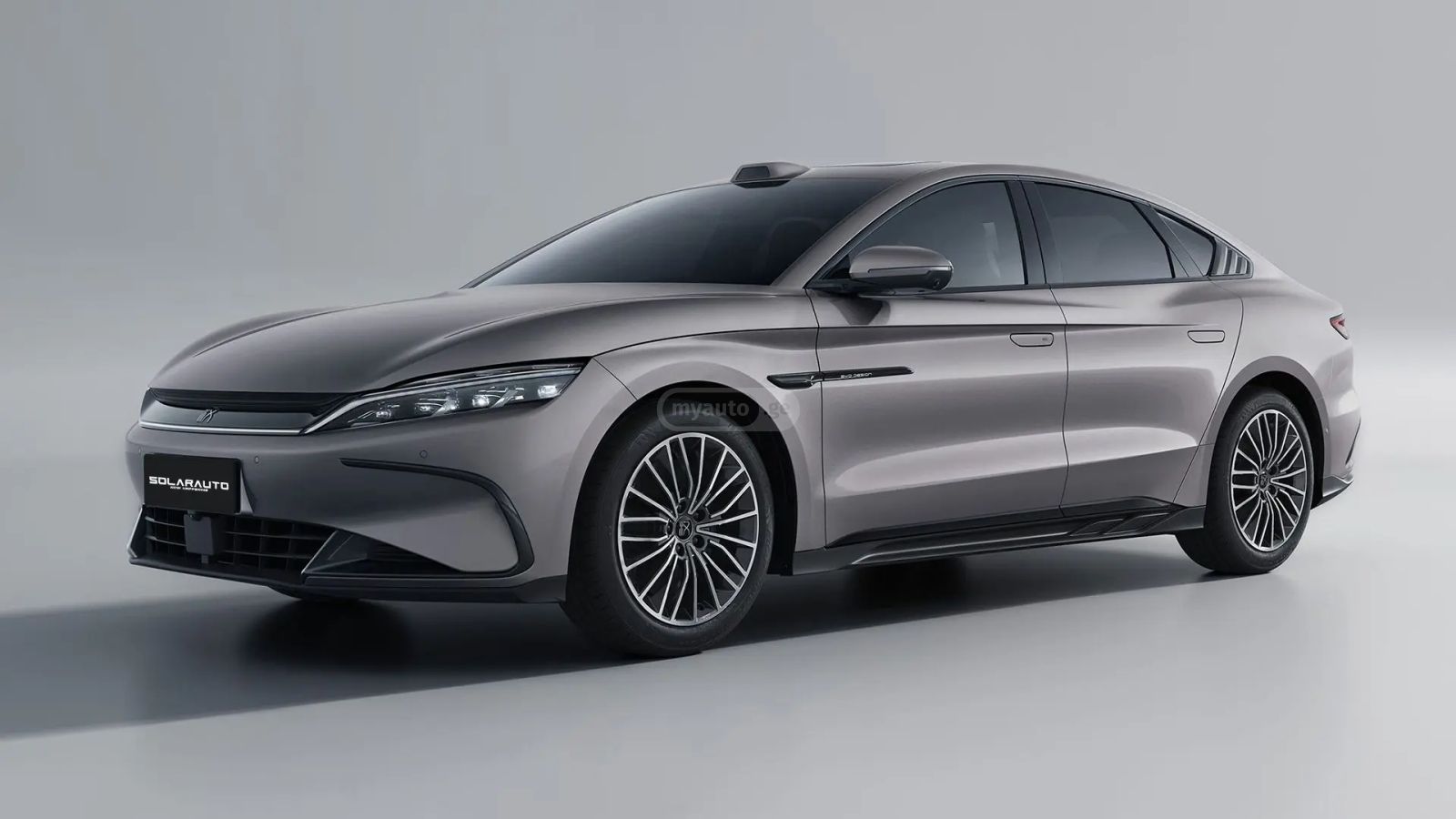 BYD Han - фото 2