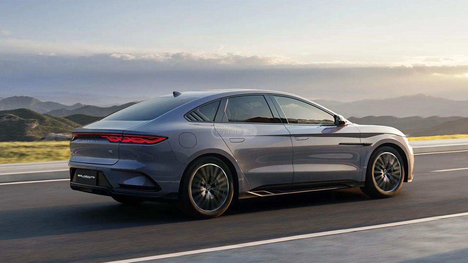 BYD Han - фото 7