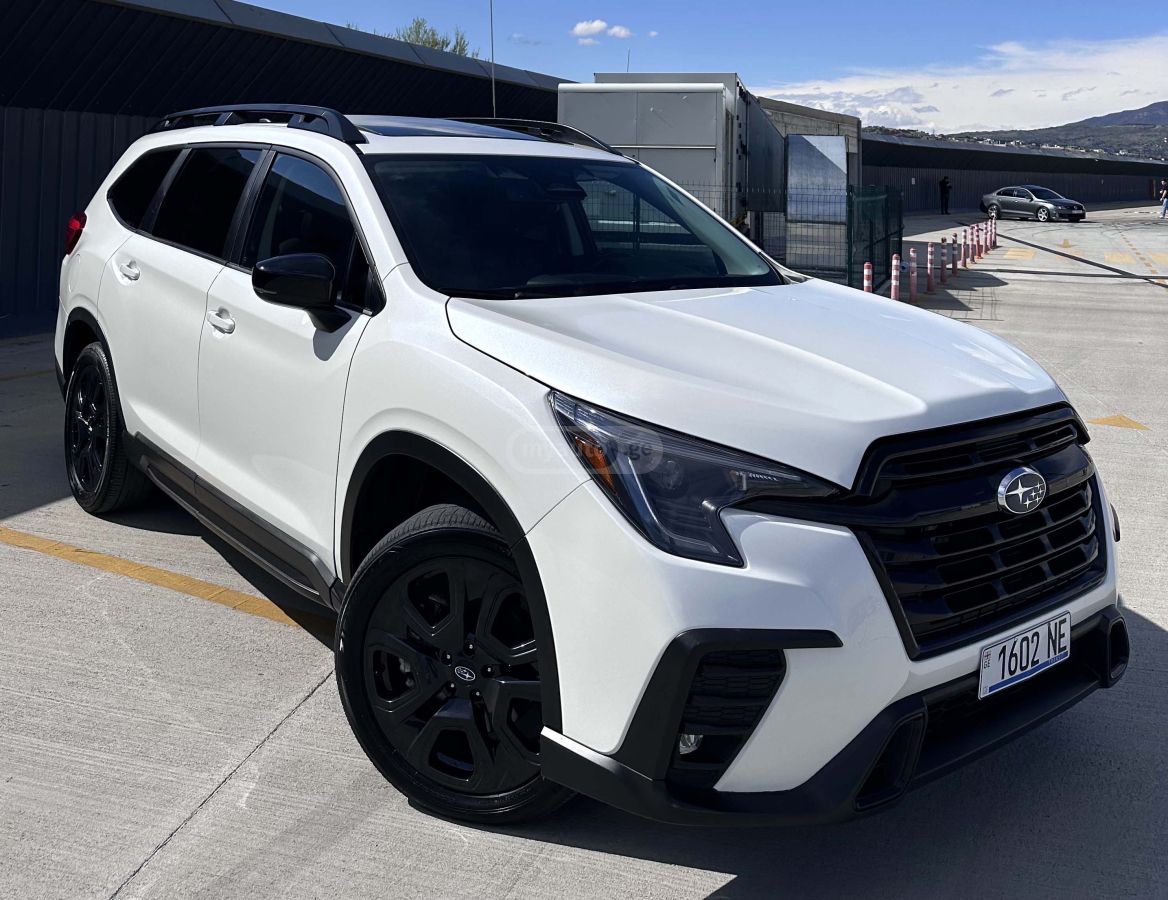 Subaru Ascent - фото 1