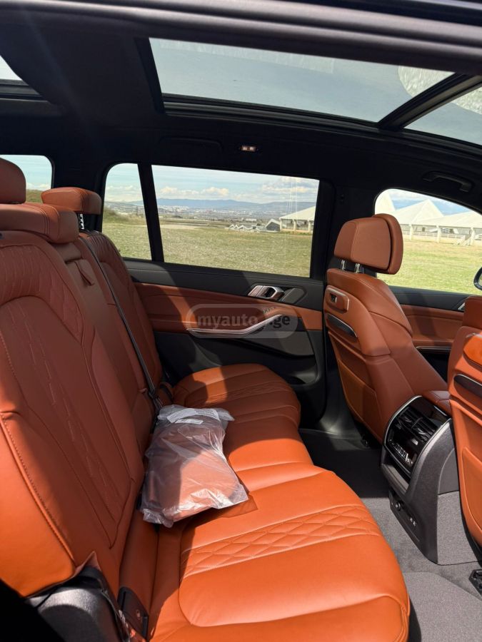 BMW X7 2026 — миниатюра 11