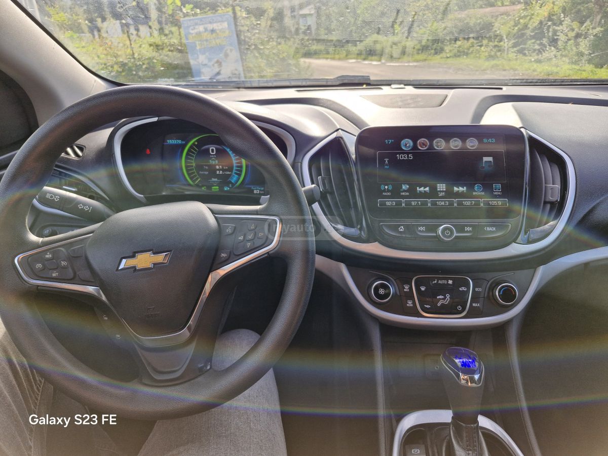 Chevrolet Volt - фото 11