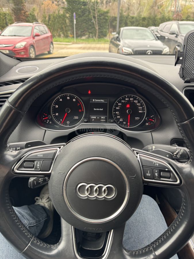Audi Q5 - фото 10