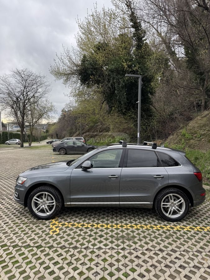 Audi Q5 - фото 3