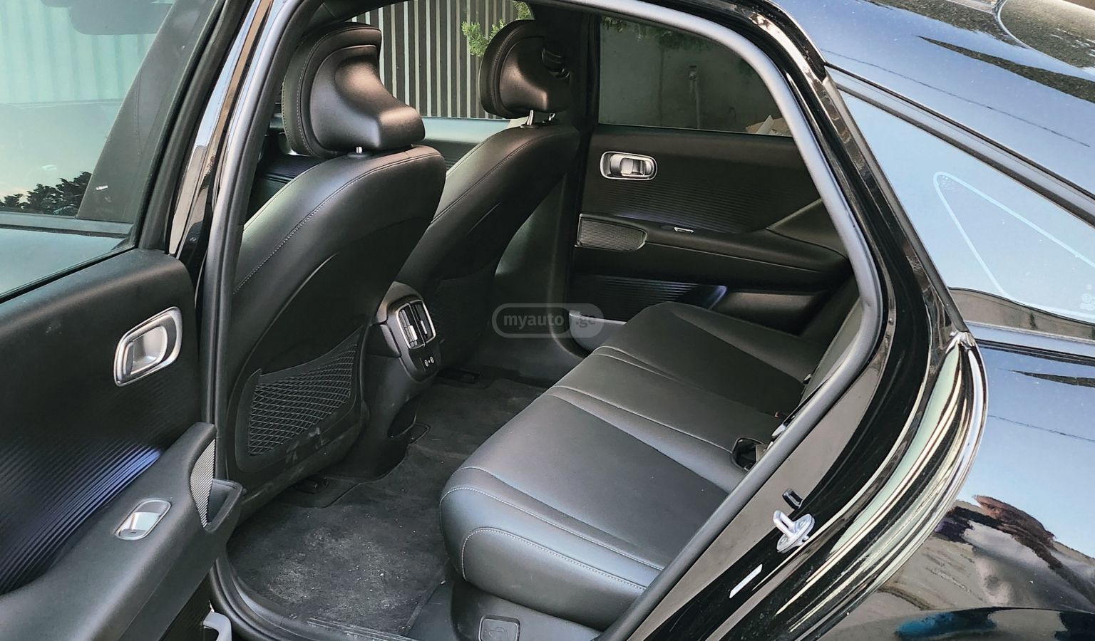 Hyundai Ioniq 6 - фото 6