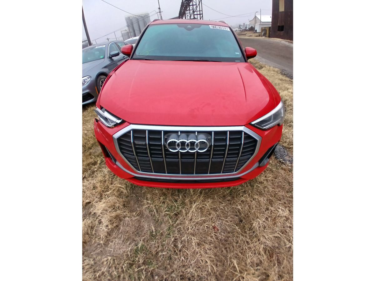Audi Q3 Premium S Line 45 2025 — миниатюра 1