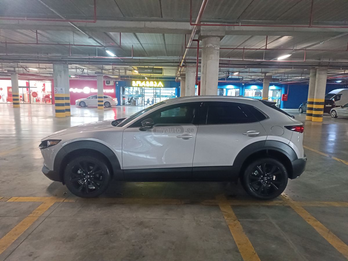 Mazda CX-30 - фото 2