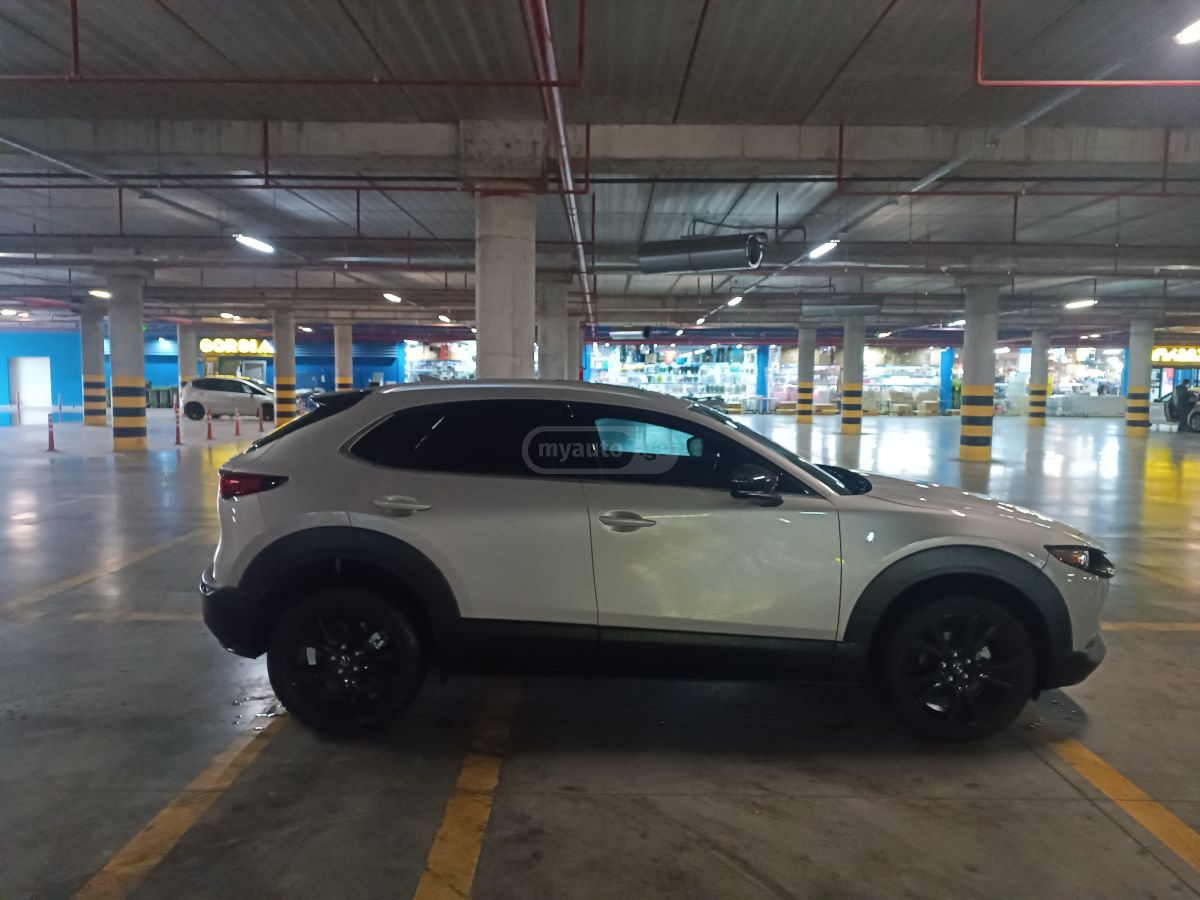 Mazda CX-30 - фото 4