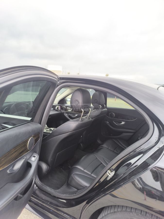 Mercedes-Benz C 300 - фото 11