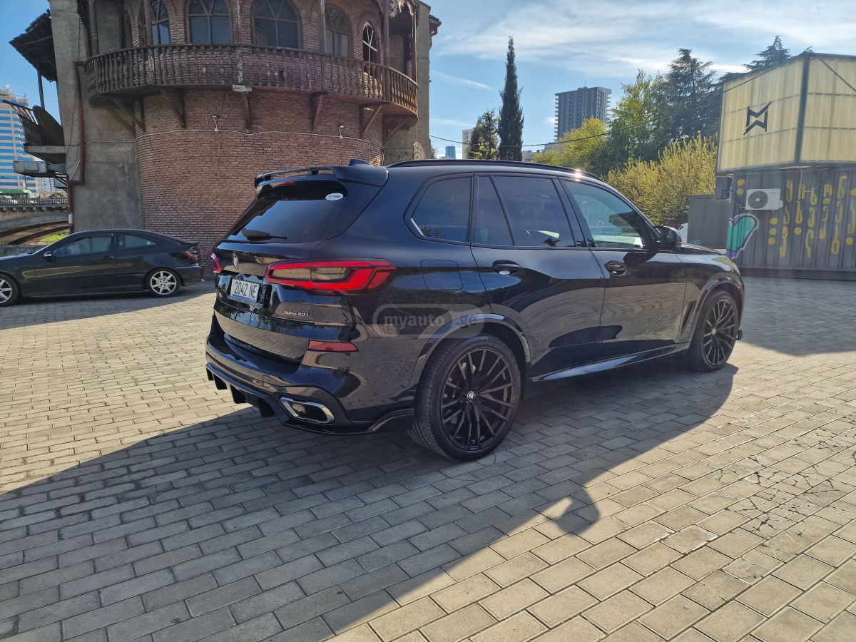 BMW X5 - фото 7