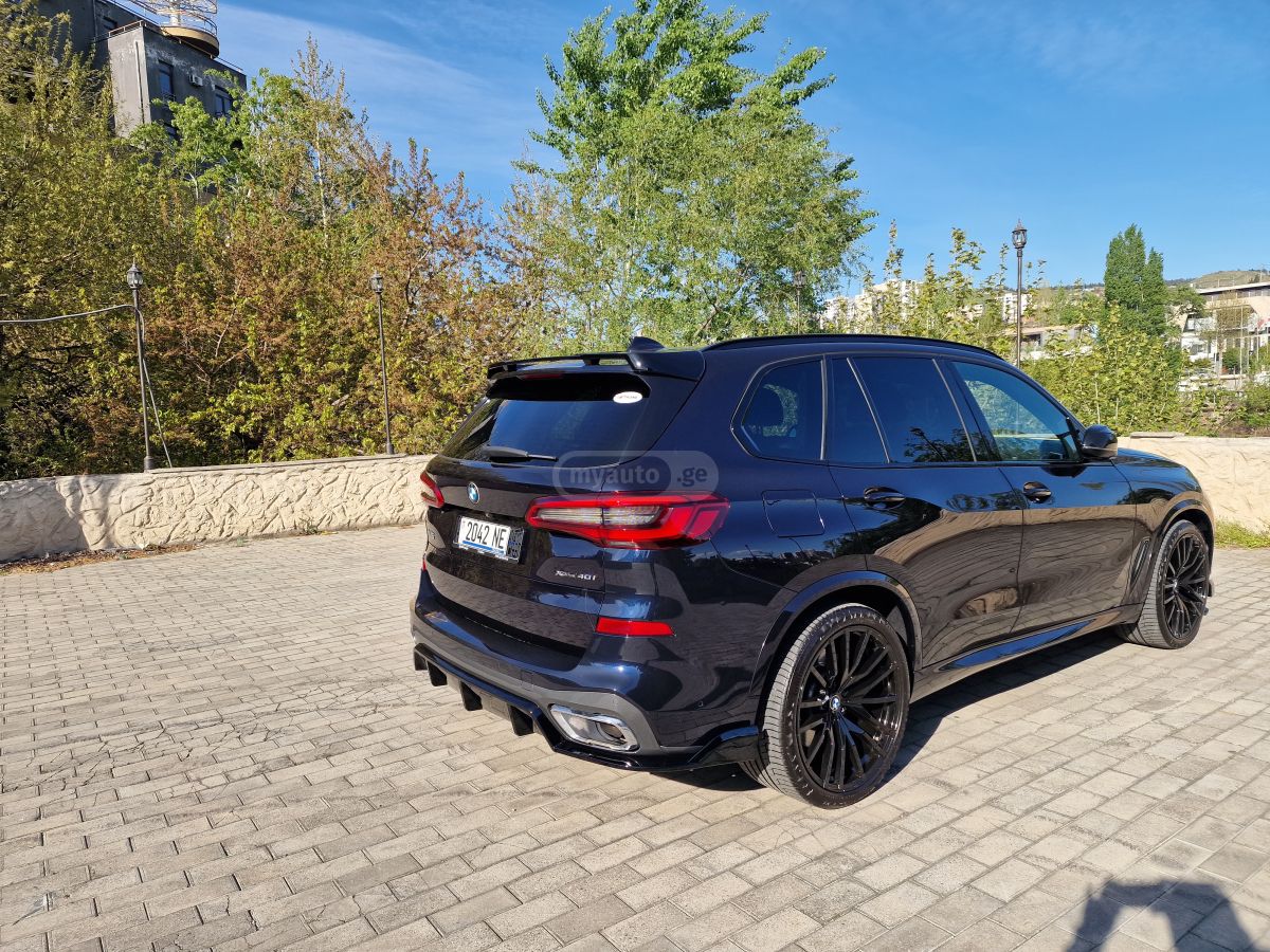 BMW X5 - фото 8