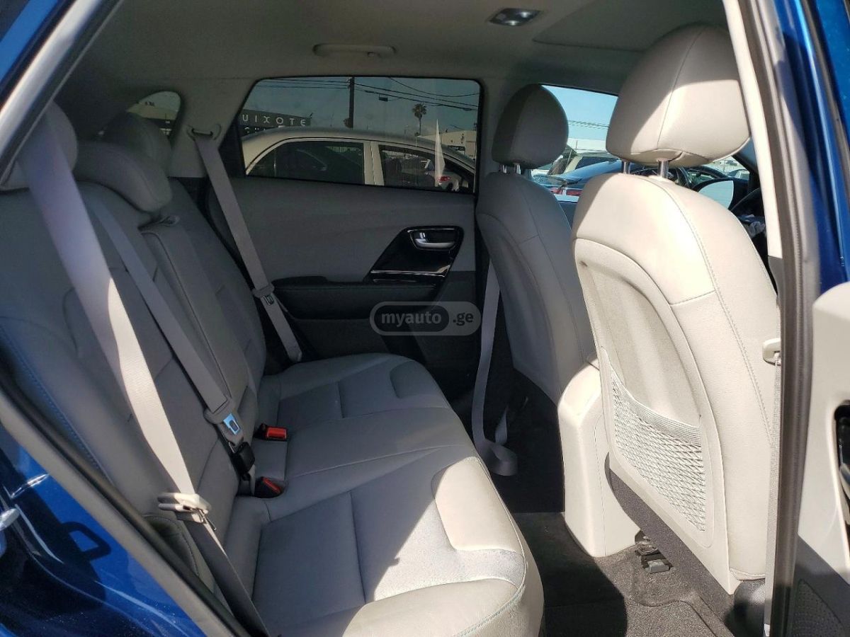 Kia Niro - фото 2