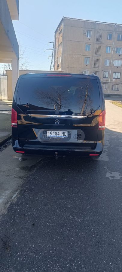 Mercedes-Benz V 220 - фото 3