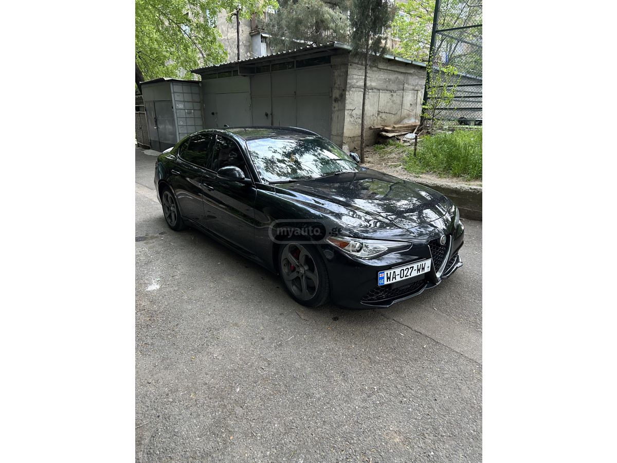 Alfa Romeo Giulia - фото 2