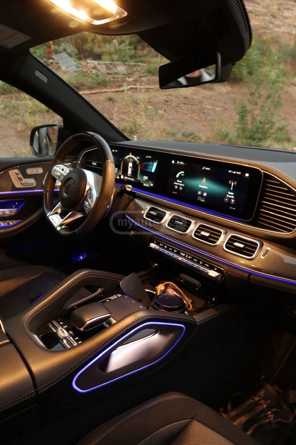 Mercedes-Benz GLE 53 - фото 7