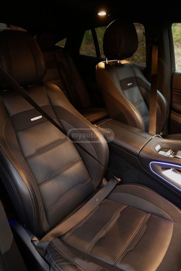 Mercedes-Benz GLE 53 - фото 8