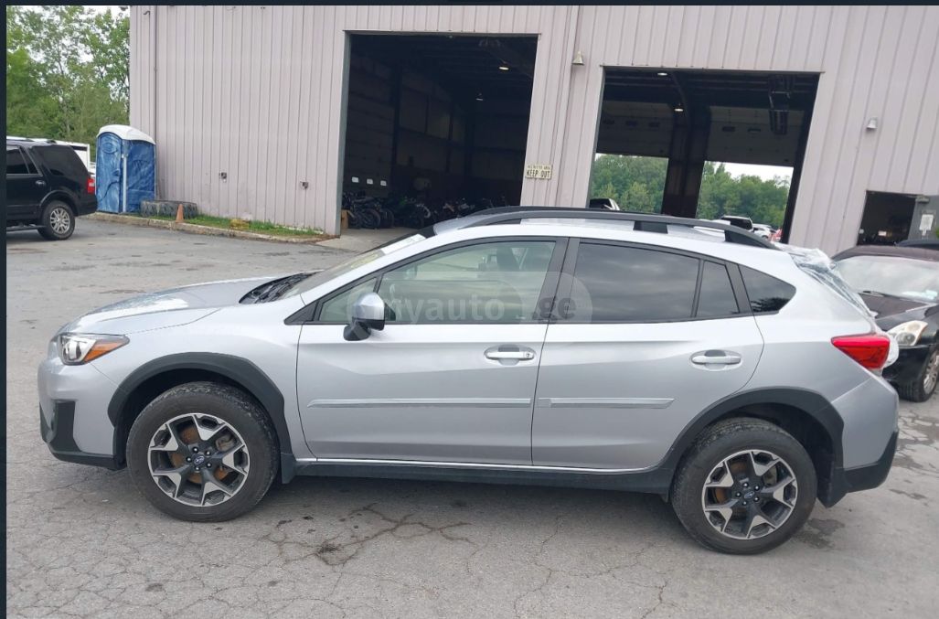 Subaru Crosstrek - фото 2