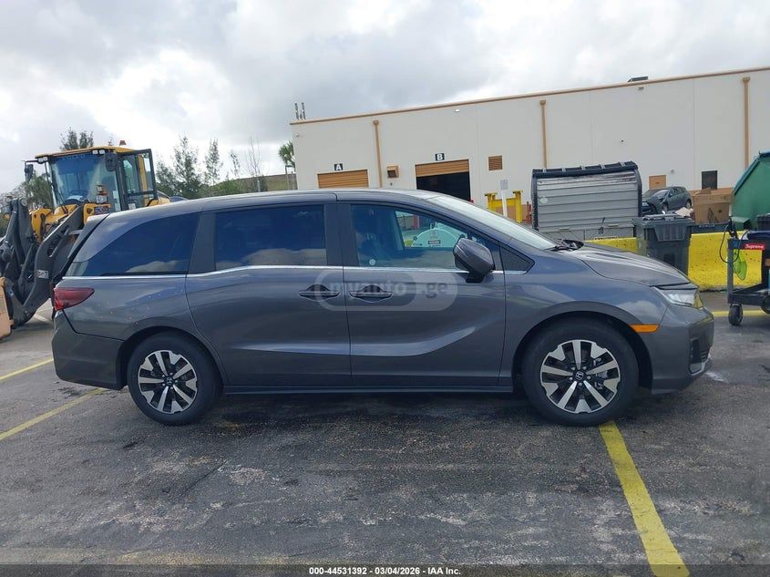 Honda Odyssey 2026 — миниатюра 13