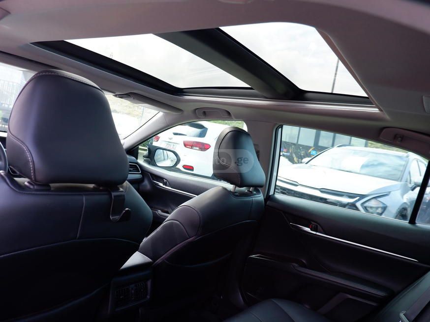 Toyota Camry - фото 10