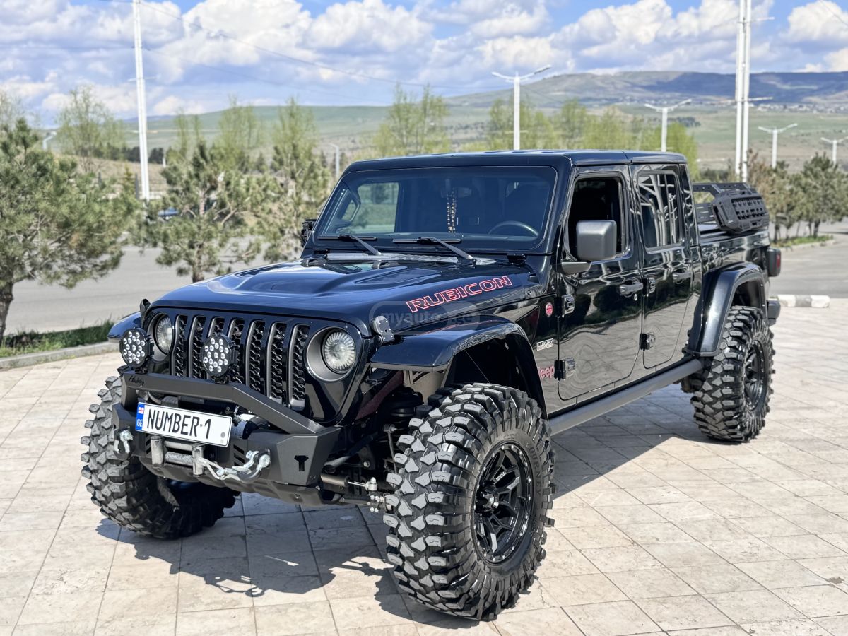 Jeep Wrangler - фото 1