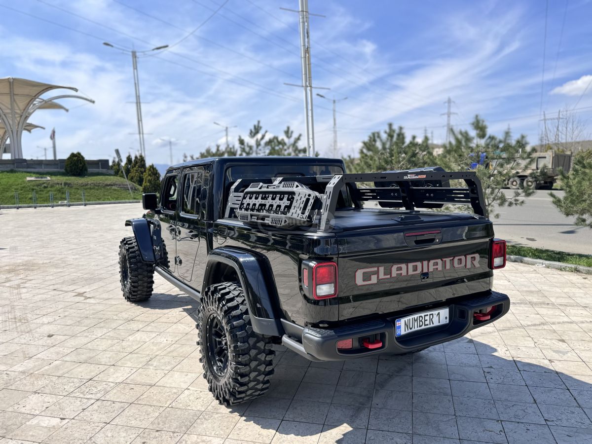 Jeep Wrangler - фото 10