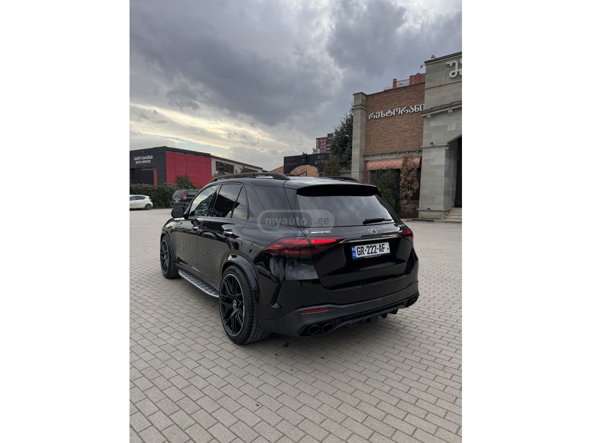 Mercedes-Benz GLE 53 - фото 7