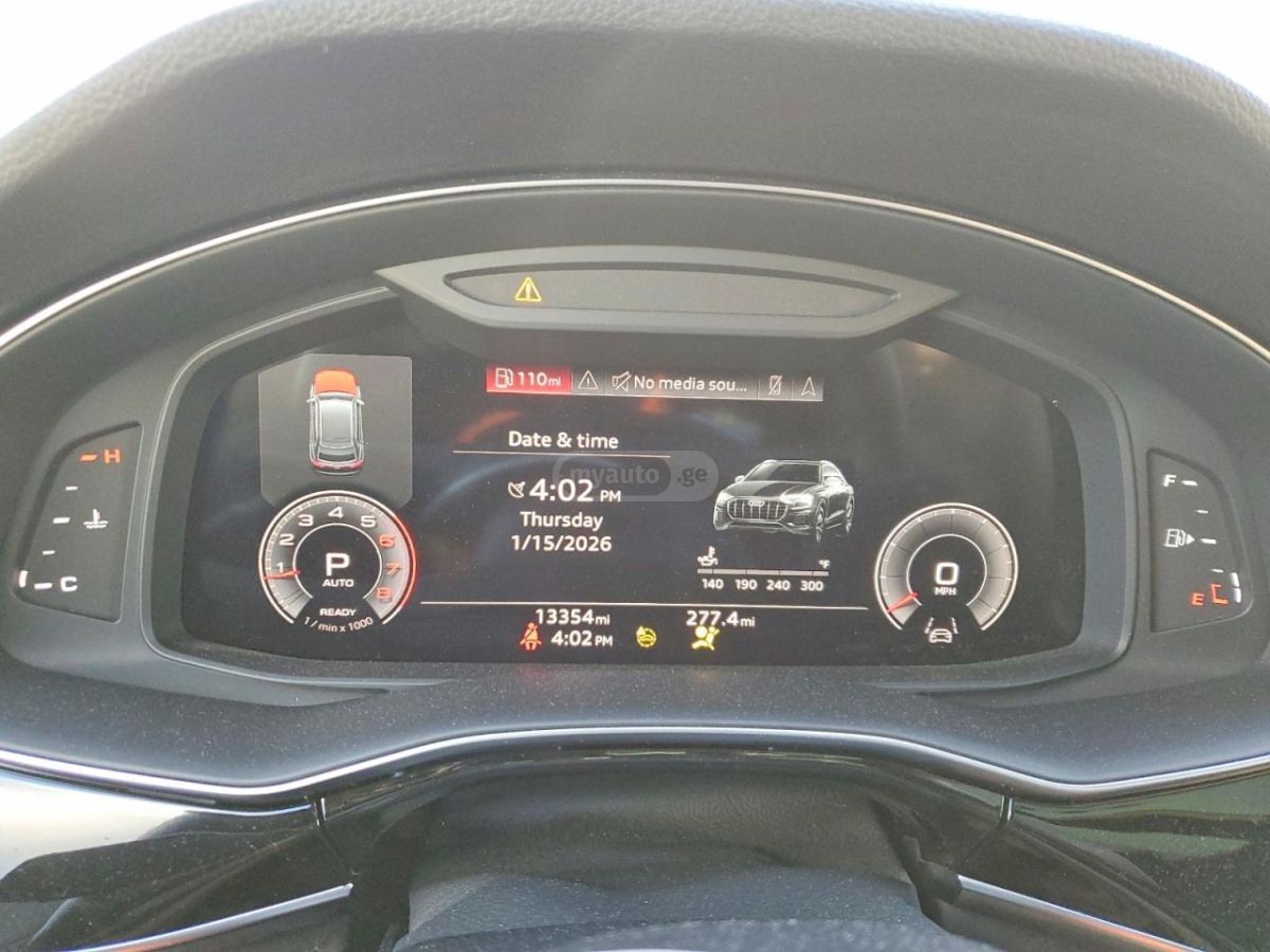 Audi Q8 55 Premium 4dr All-Wheel Drive 2023 — миниатюра 9