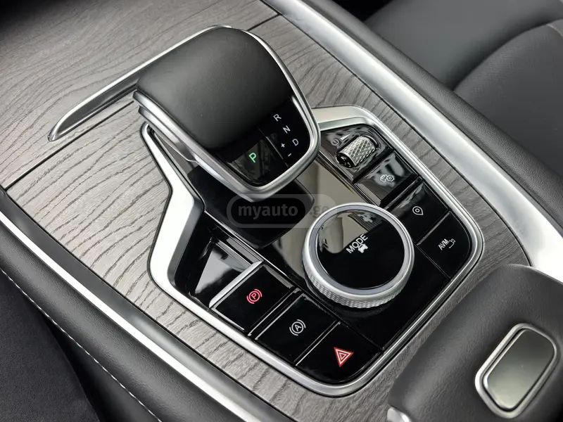 Chery Tiggo 8 2025 — миниатюра 12