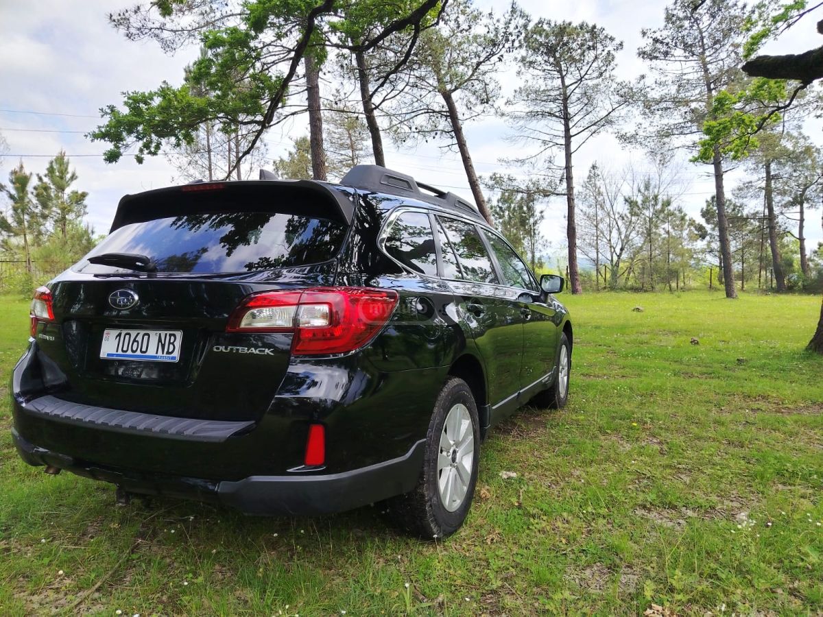 Subaru Outback - фото 2