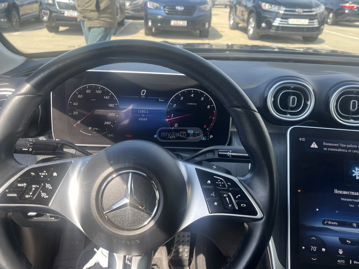 Mercedes-Benz C 300 - фото 12