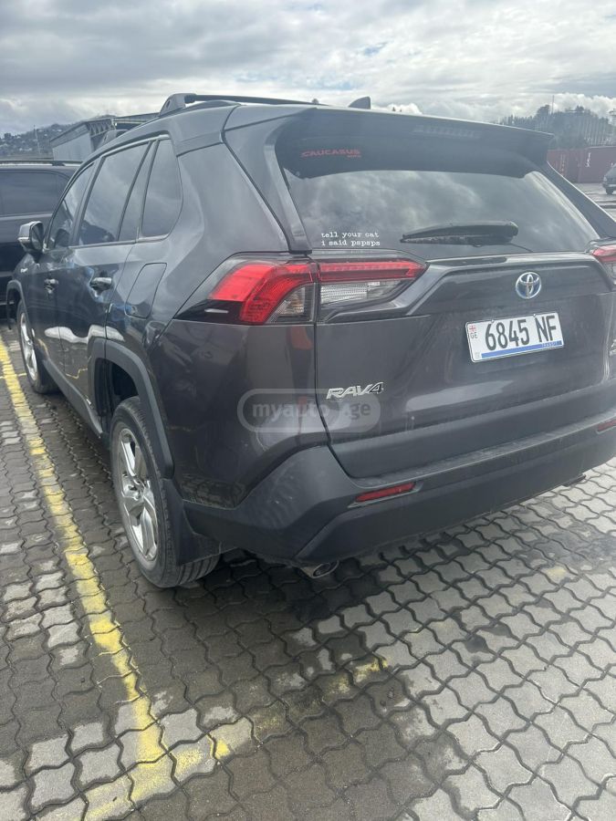 Toyota Rav 4 - фото 11